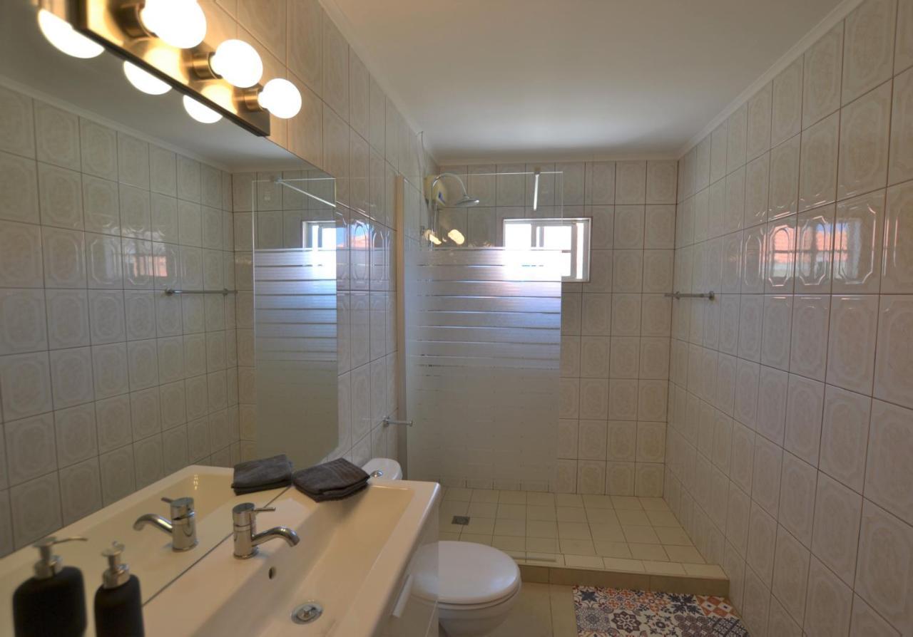 Relex Villa With Private Pool 威廉斯塔德 外观 照片